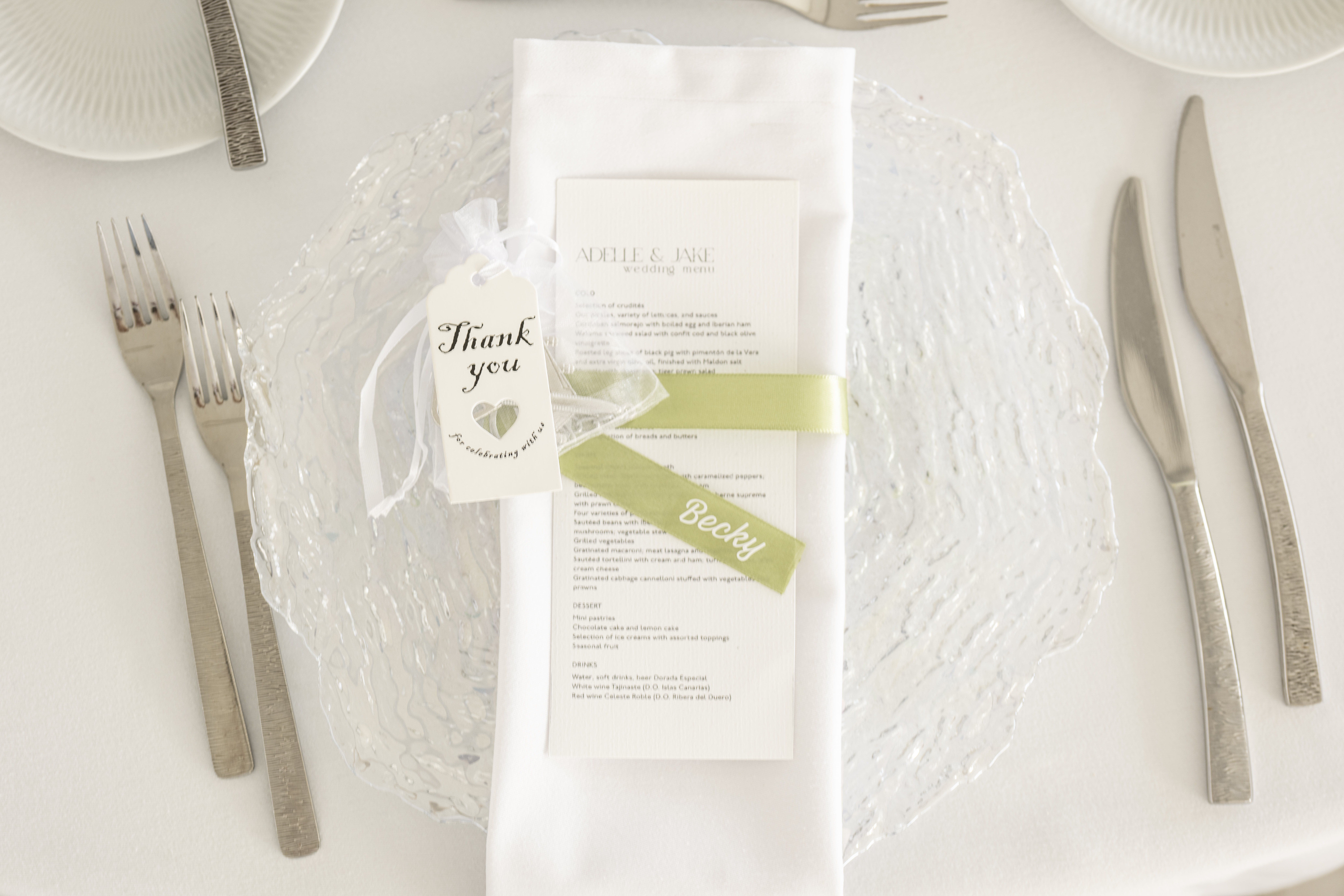 Book your wedding day in GF VICTORIA